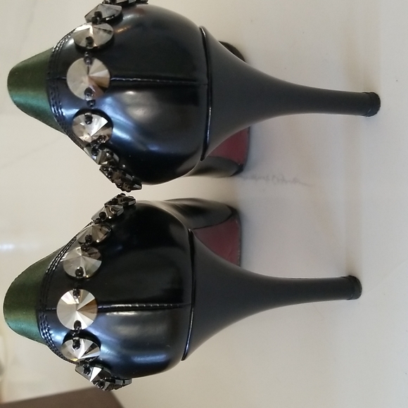 Louis Vuitton shoes - Picture 4 of 14